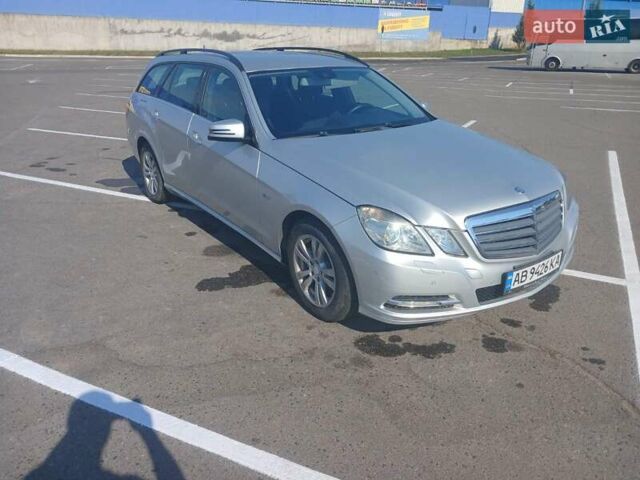 Мерседес Е-Класс 2012 в Виннице на Automoto.ua Серый Мерседес Е-Класс, объемом двигателя 2.14 л и пробегом 327 тыс. км за 10500 $, фото 1 на Automoto.ua
