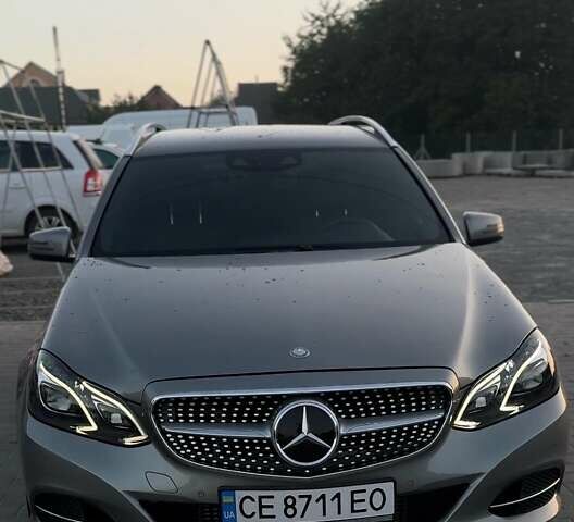 Серый Мерседес Е-Класс, объемом двигателя 3 л и пробегом 300 тыс. км за 19900 $, фото 1 на Automoto.ua