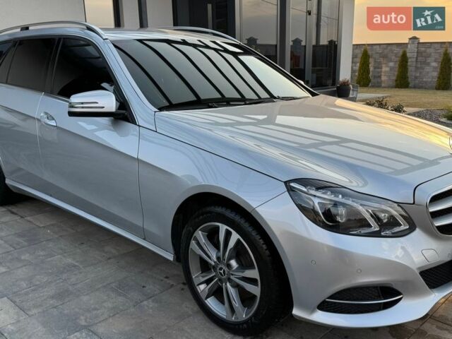 Серый Мерседес Е-Класс, объемом двигателя 2.2 л и пробегом 249 тыс. км за 16900 $, фото 1 на Automoto.ua