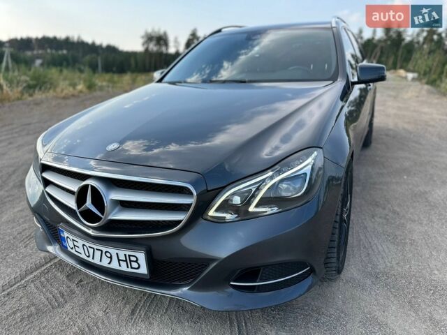 Серый Мерседес Е-Класс, объемом двигателя 2.1 л и пробегом 375 тыс. км за 14400 $, фото 1 на Automoto.ua