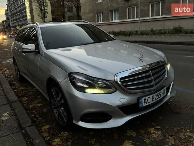 Серый Мерседес Е-Класс, объемом двигателя 2.2 л и пробегом 280 тыс. км за 10399 $, фото 1 на Automoto.ua
