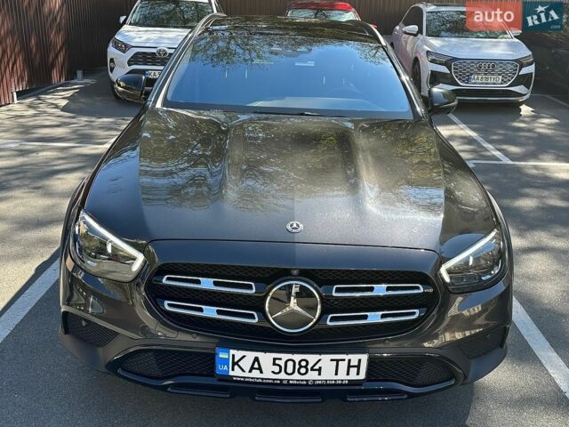 Сірий Мерседес Е-Клас, об'ємом двигуна 3 л та пробігом 67 тис. км за 55000 $, фото 1 на Automoto.ua