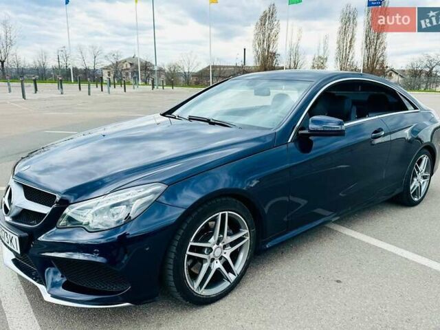 Синій Мерседес Е-Клас, об'ємом двигуна 1.99 л та пробігом 121 тис. км за 22000 $, фото 1 на Automoto.ua