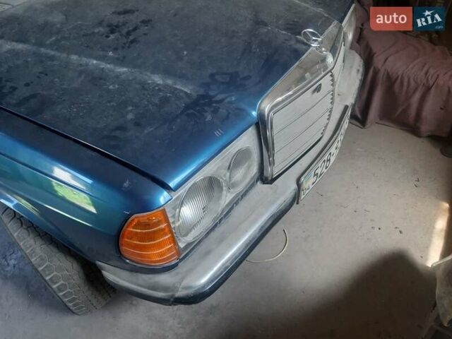 Синий Мерседес Е-Класс, объемом двигателя 2.3 л и пробегом 150 тыс. км за 2650 $, фото 1 на Automoto.ua