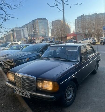 Синий Мерседес Е-Класс, объемом двигателя 2 л и пробегом 356 тыс. км за 1500 $, фото 1 на Automoto.ua