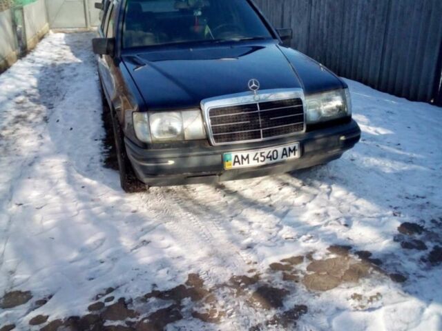 Синій Мерседес Е-Клас, об'ємом двигуна 0 л та пробігом 200 тис. км за 1700 $, фото 1 на Automoto.ua