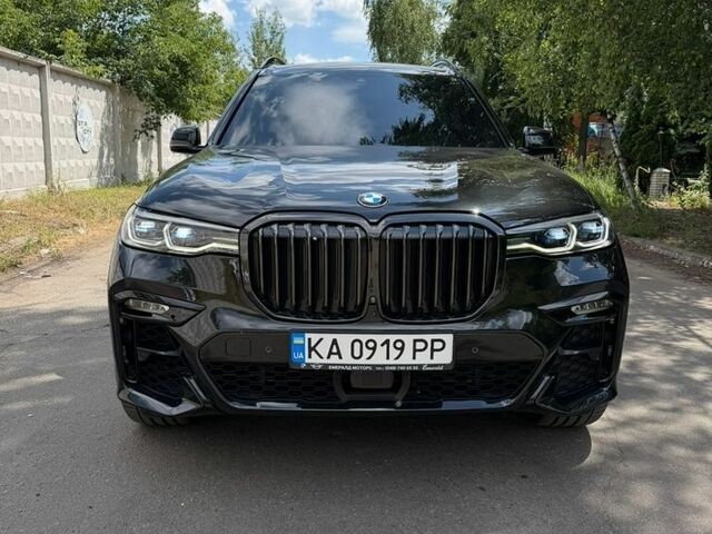 Синій Мерседес Е-Клас, об'ємом двигуна 2.2 л та пробігом 530 тис. км за 3500 $, фото 1 на Automoto.ua