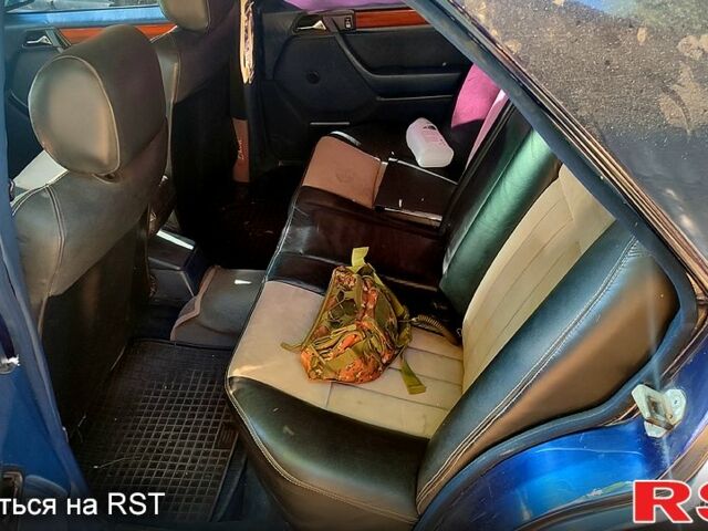 Синій Мерседес Е-Клас, об'ємом двигуна 2.8 л та пробігом 450 тис. км за 2500 $, фото 1 на Automoto.ua