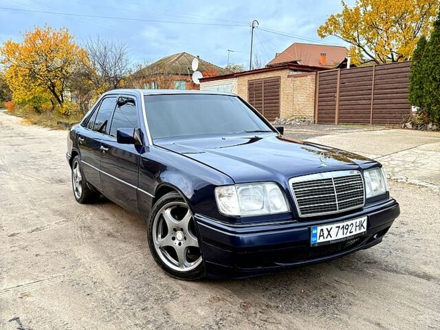 Мерседес Е-Класс 1995 в Харькове на Automoto.ua Синий Мерседес Е-Класс, объемом двигателя 2.8 л и пробегом 362 тыс. км за 4800 $, фото 1 на Automoto.ua