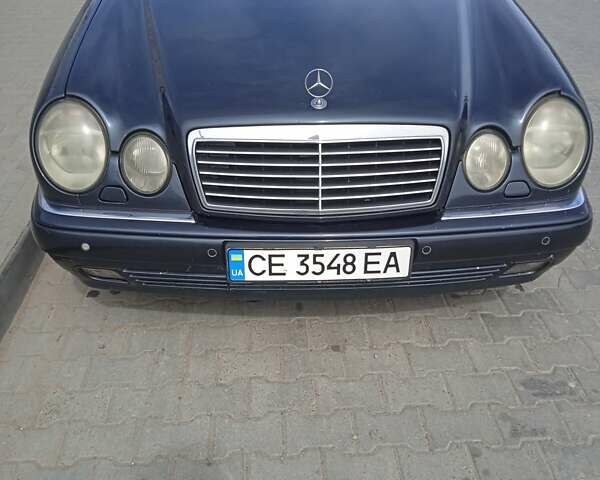 Синий Мерседес Е-Класс, объемом двигателя 3 л и пробегом 315 тыс. км за 5227 $, фото 1 на Automoto.ua