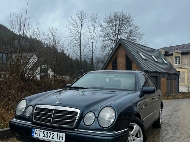 Синій Мерседес Е-Клас, об'ємом двигуна 2.2 л та пробігом 374 тис. км за 3250 $, фото 1 на Automoto.ua