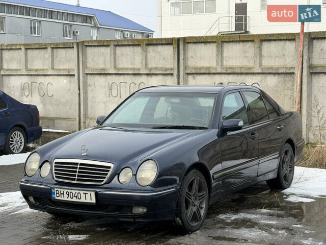 Синій Мерседес Е-Клас, об'ємом двигуна 3.22 л та пробігом 466 тис. км за 4400 $, фото 1 на Automoto.ua