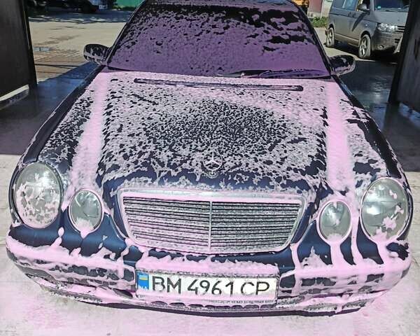 Синий Мерседес Е-Класс, объемом двигателя 2.1 л и пробегом 480 тыс. км за 2750 $, фото 1 на Automoto.ua