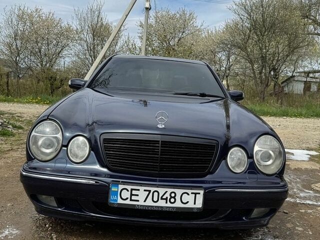 Синий Мерседес Е-Класс, объемом двигателя 3.2 л и пробегом 500 тыс. км за 4800 $, фото 1 на Automoto.ua