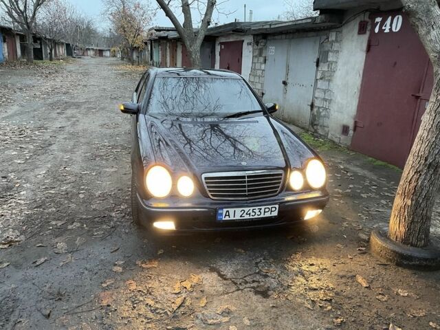 Синий Мерседес Е-Класс, объемом двигателя 2.1 л и пробегом 620 тыс. км за 3800 $, фото 1 на Automoto.ua