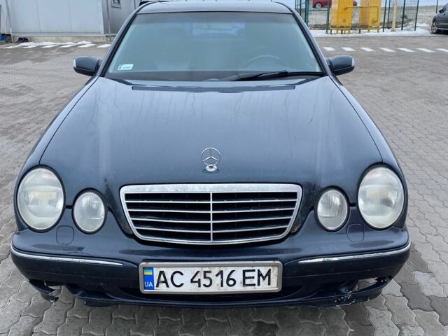 Синій Мерседес Е-Клас, об'ємом двигуна 2.7 л та пробігом 445 тис. км за 3700 $, фото 1 на Automoto.ua