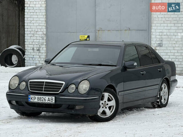 Синій Мерседес Е-Клас, об'ємом двигуна 2.6 л та пробігом 530 тис. км за 2800 $, фото 1 на Automoto.ua