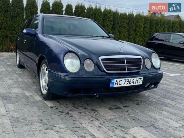 Синій Мерседес Е-Клас, об'ємом двигуна 2.15 л та пробігом 370 тис. км за 2850 $, фото 1 на Automoto.ua