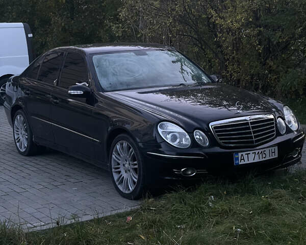 Синий Мерседес Е-Класс, объемом двигателя 2.69 л и пробегом 319 тыс. км за 7000 $, фото 1 на Automoto.ua