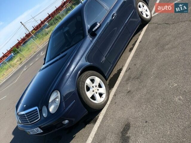Синій Мерседес Е-Клас, об'ємом двигуна 1.8 л та пробігом 330 тис. км за 6700 $, фото 1 на Automoto.ua