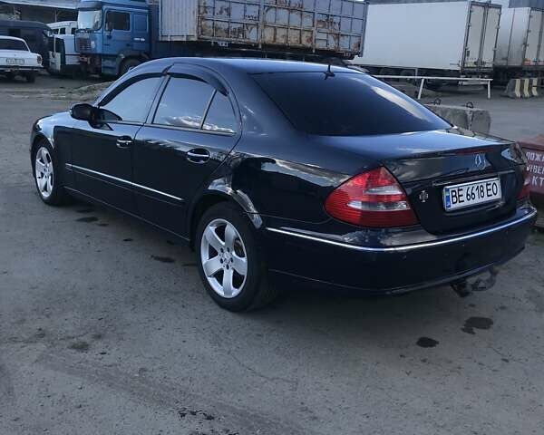 Синий Мерседес Е-Класс, объемом двигателя 2.15 л и пробегом 232 тыс. км за 7800 $, фото 1 на Automoto.ua