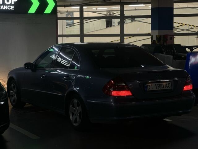 Синий Мерседес Е-Класс, объемом двигателя 2.7 л и пробегом 275 тыс. км за 5950 $, фото 1 на Automoto.ua