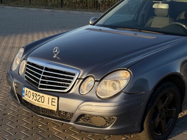 Синій Мерседес Е-Клас, об'ємом двигуна 2.7 л та пробігом 400 тис. км за 5308 $, фото 1 на Automoto.ua