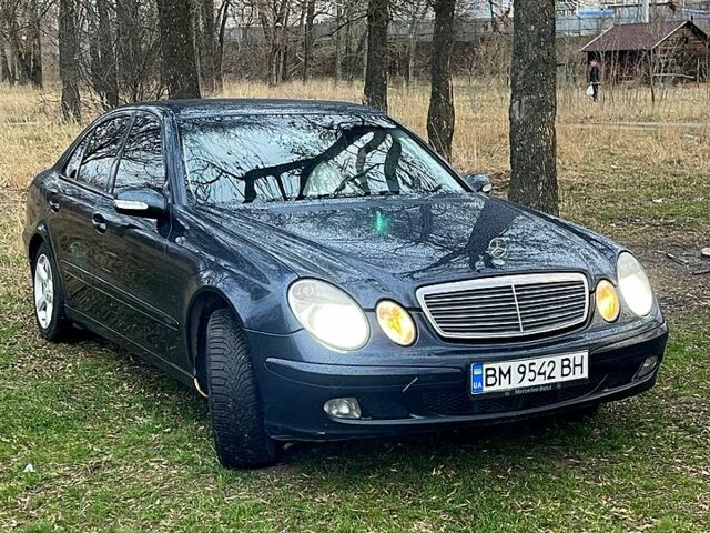 Синий Мерседес Е-Класс, объемом двигателя 1.8 л и пробегом 339 тыс. км за 6500 $, фото 1 на Automoto.ua