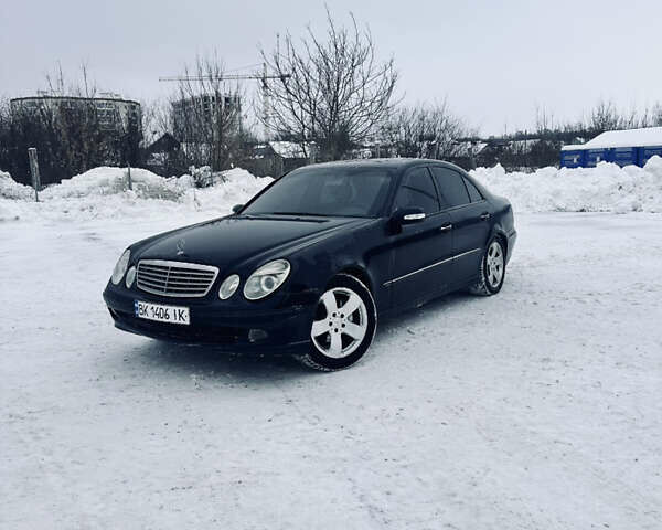 Синій Мерседес Е-Клас, об'ємом двигуна 2.69 л та пробігом 287 тис. км за 6500 $, фото 1 на Automoto.ua
