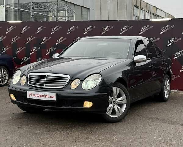 Синий Мерседес Е-Класс, объемом двигателя 1.8 л и пробегом 339 тыс. км за 7500 $, фото 1 на Automoto.ua