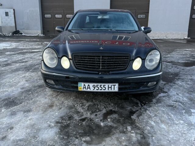 Синий Мерседес Е-Класс, объемом двигателя 2.6 л и пробегом 400 тыс. км за 4800 $, фото 1 на Automoto.ua