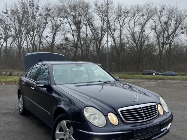 Синій Мерседес Е-Клас, об'ємом двигуна 2.7 л та пробігом 320 тис. км за 3850 $, фото 1 на Automoto.ua