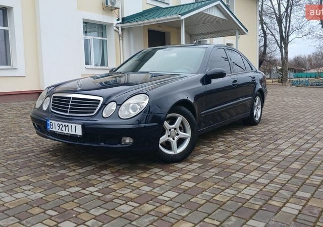Синій Мерседес Е-Клас, об'ємом двигуна 1.8 л та пробігом 320 тис. км за 6000 $, фото 1 на Automoto.ua