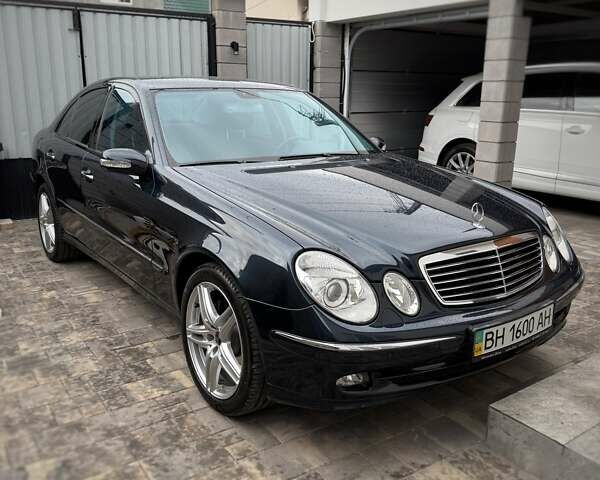 Синій Мерседес Е-Клас, об'ємом двигуна 2.6 л та пробігом 108 тис. км за 10800 $, фото 1 на Automoto.ua