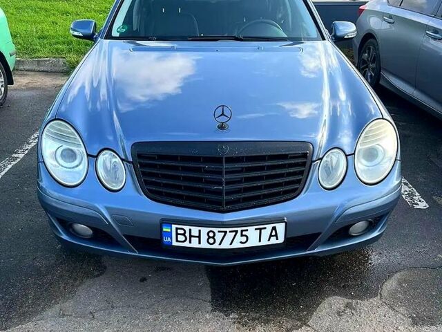 Синій Мерседес Е-Клас, об'ємом двигуна 3 л та пробігом 335 тис. км за 9500 $, фото 1 на Automoto.ua