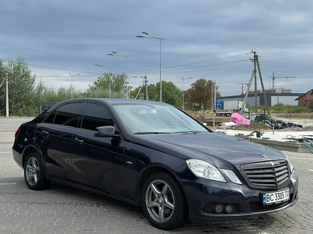 Синій Мерседес Е-Клас, об'ємом двигуна 1.8 л та пробігом 358 тис. км за 9999 $, фото 1 на Automoto.ua