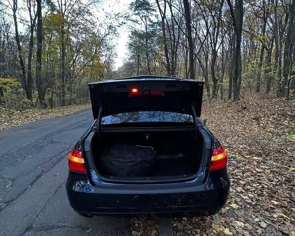 Синій Мерседес Е-Клас, об'ємом двигуна 1.8 л та пробігом 334 тис. км за 10600 $, фото 1 на Automoto.ua