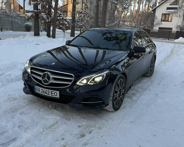 Синій Мерседес Е-Клас, об'ємом двигуна 2.99 л та пробігом 280 тис. км за 19500 $, фото 1 на Automoto.ua