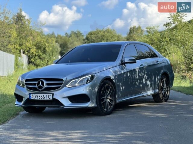 Синій Мерседес Е-Клас, об'ємом двигуна 4.66 л та пробігом 374 тис. км за 26500 $, фото 1 на Automoto.ua