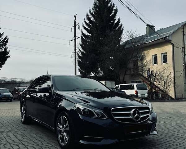 Синій Мерседес Е-Клас, об'ємом двигуна 2.2 л та пробігом 150 тис. км за 21900 $, фото 1 на Automoto.ua