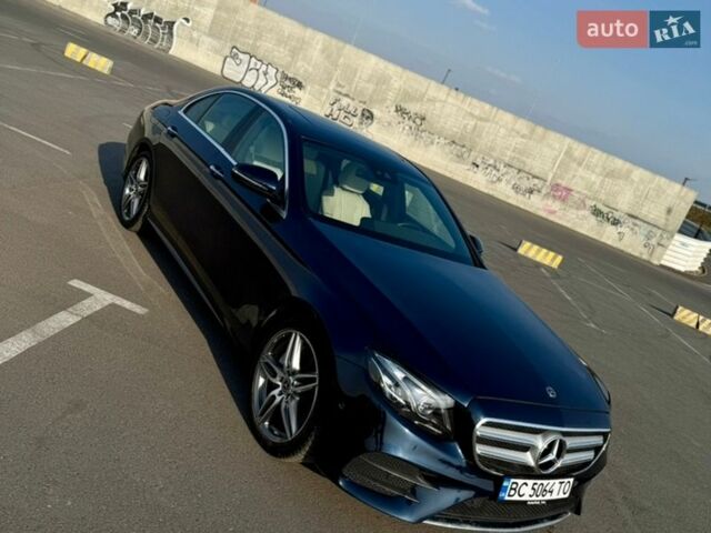 Синий Мерседес Е-Класс, объемом двигателя 1.99 л и пробегом 136 тыс. км за 26999 $, фото 1 на Automoto.ua