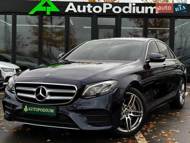 Мерседес Е-Класс 2017 в Киеве на Automoto.ua Синий Мерседес Е-Класс, объемом двигателя 1.99 л и пробегом 113 тыс. км за 29900 $, фото 1 на Automoto.ua