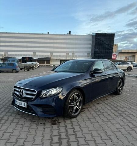 Синій Мерседес Е-Клас, об'ємом двигуна 1.99 л та пробігом 195 тис. км за 23800 $, фото 1 на Automoto.ua