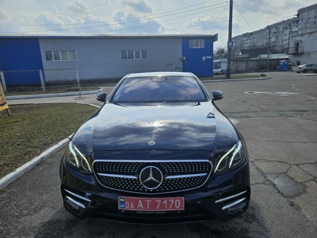 Синій Мерседес Е-Клас, об'ємом двигуна 0 л та пробігом 270 тис. км за 38900 $, фото 1 на Automoto.ua