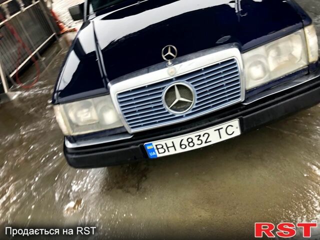 Синий Мерседес Е-Класс, объемом двигателя 2 л и пробегом 0 тыс. км за 2500 $, фото 1 на Automoto.ua
