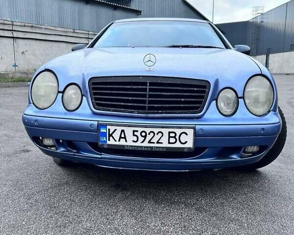 Синій Мерседес Е-Клас, об'ємом двигуна 3.2 л та пробігом 300 тис. км за 4200 $, фото 1 на Automoto.ua