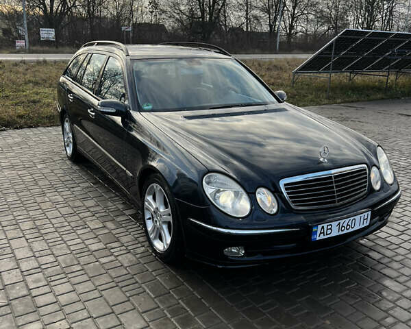 Синій Мерседес Е-Клас, об'ємом двигуна 2.15 л та пробігом 300 тис. км за 8600 $, фото 1 на Automoto.ua