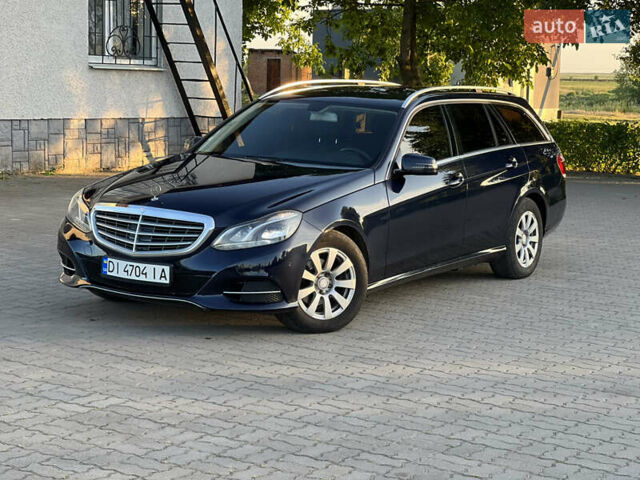 Синій Мерседес Е-Клас, об'ємом двигуна 2.2 л та пробігом 360 тис. км за 13500 $, фото 1 на Automoto.ua