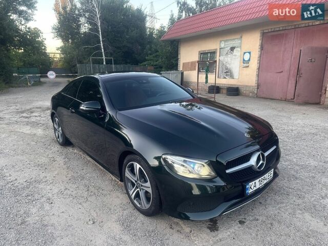 Зеленый Мерседес Е-Класс, объемом двигателя 1.95 л и пробегом 200 тыс. км за 28500 $, фото 1 на Automoto.ua