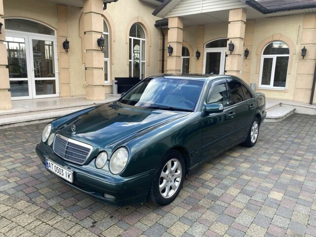 Мерседес Е-Класс 1999 в Долине на Automoto.ua Зеленый Мерседес Е-Класс, объемом двигателя 2.7 л и пробегом 410 тыс. км за 5250 $, фото 1 на Automoto.ua